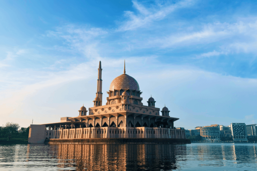 Kuala Lumpur Delight – Explore the Best of Malaysia’s Vibrant Capital